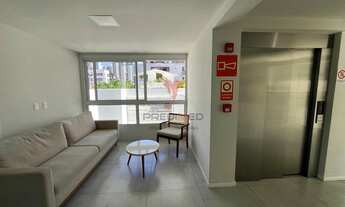 Imagem 3: Excelente apartamento no Bessa oportunidade ( prédio novo). 2 Vagas de Garagem. Varanda
