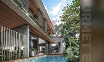 Imagem 6: Magnífica Casa com 4 Suites, Jardim Suspenso, Piscina, 4 Vagas de Garagem,em Porto Belo