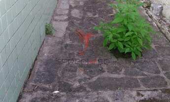 Imagem 3: Casa solta com 3 Quartos, terraço , garagem para 3 Carros , no Bairro do Cristo Redentor