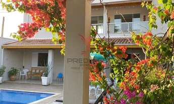 Imagem: 3 dormitórios, 1 suítes, 3 banheiro, 4