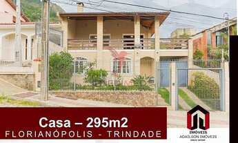 Imagem 2: Casa a venda em Florianópolis SC Bairro Trindade com 4 quartos, sendo 2 suítes ,295m²