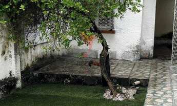 Imagem 2: Vende-se casa com localização excelente no Miramar