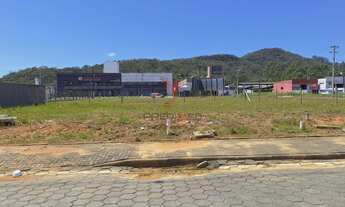 Imagem: Terreno no Litoral
