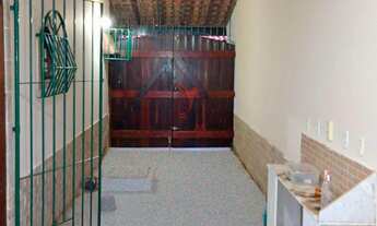 Imagem 4: Casa com Piscina em Condomínio - R$ 350.000!