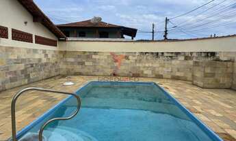 Imagem: Casa com Piscina em Condomínio - R$ 350.000!
