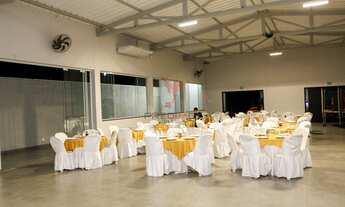 Imagem: 2 banheiro, 408M² de Área Construída