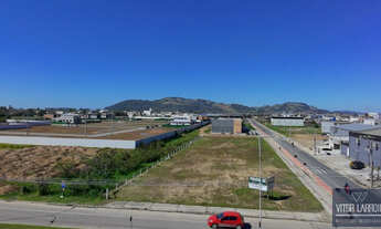 Imagem: Terreno de Esquina 2.704m² à Venda no