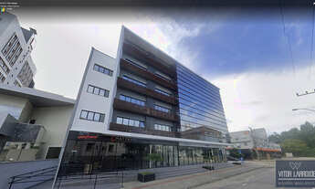 Imagem 2: Salas Comerciais e Escritórios para Locação ao lado Hospital