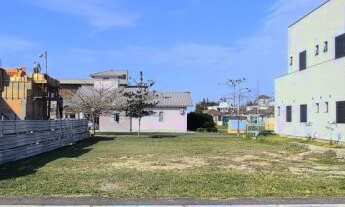 Imagem: Terreno de 450m² à Venda no Condomínio