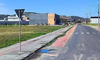 Imagem 5: Terreno de Esquina 2.704m² à Venda no Bairro Recife