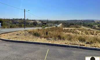 Imagem 3: Lote de Esquina com 346,60 Metros no Loteamento Lagoa Golden