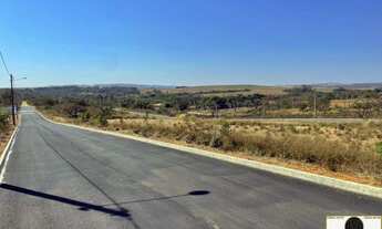 Imagem 2: Lote de Esquina com 346,60 Metros no Loteamento Lagoa Golden