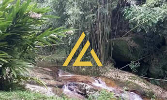 Imagem 3: Sítio com Cachoeira