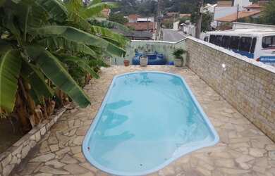 Imagem 5: Casa para Venda em Saquarema, Leigos, 3 dormitórios, 1 suíte, 2 banheiros, 2 vagas