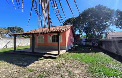 Imagem 3: Casa para Venda em Saquarema, Ipitangas, 2 dormitórios, 1 banheiro, 2 vagas