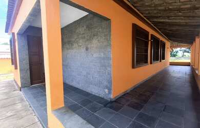 Imagem 4: Casa para Venda em Saquarema, Boqueirão, 5 dormitórios, 1 suíte, 3 banheiros, 12 vagas