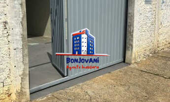 Imagem 2: Casa de esquina com salão no Solo Sagrado