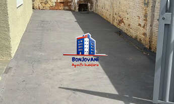 Imagem 3: Casa de esquina com salão no Solo Sagrado