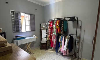 Imagem 6: Casa a Venda no bairro Presidente Dutra - Ribeirão Preto, SP