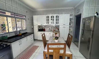 Imagem 3: Casa a Venda no bairro Presidente Dutra - Ribeirão Preto, SP