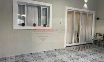 Imagem: Casa Próximo a Praça Santa Terezinha Glamourosa