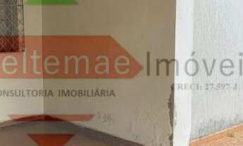 Imagem: Casa com Quintal e Ponto Comercial