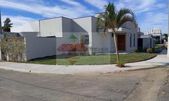 Imagem: Casa Térrea a Venda, Nova, de Esquina