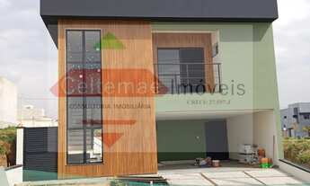 Imagem: Sobrado a Venda, Espaçoso, 03 dormitórios