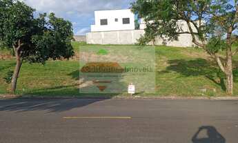 Imagem: Terreno aclive, a Venda, no Condomínio