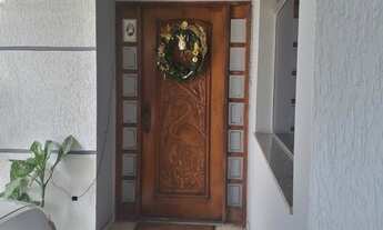 Imagem: Casa Residencial ou Comercial com Edícula