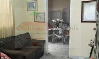 Imagem 5: Casa Central com Piscina