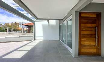 Imagem 3: Casa a Venda no bairro Zona Nova - Capão da Canoa, RS