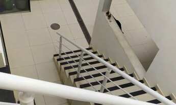 Imagem 7: Casa para Venda em Indaiatuba, Jardim Umuarama, 5 dormitórios, 1 suíte, 4 banheiros, 2 vag