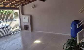 Imagem 3: Casa para Venda em Itu, Vila Ianni, 3 dormitórios, 2 suítes, 2 banheiros, 2 vagas