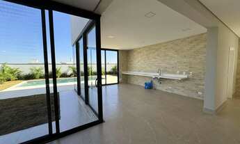 Imagem 3: Casa para Venda em Itu, Condomínio Villas do Golfe, 4 suítes, 3 vagas