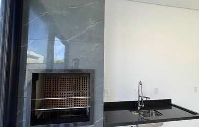 Imagem 4: Casa em Condomínio para Venda em Sorocaba, Jardim Villa Verona, 4 dormitórios, 1 suíte, 4