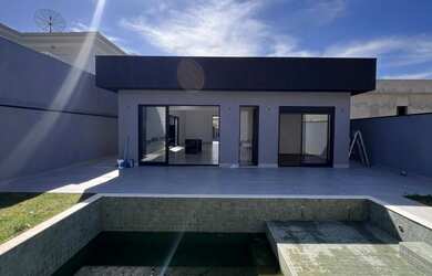 Imagem 6: Casa em Condomínio para Venda em Sorocaba, Jardim Villa Verona, 4 dormitórios, 1 suíte, 4