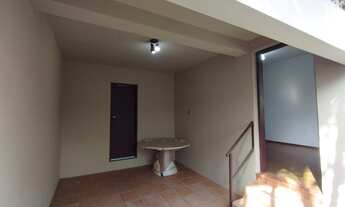 Imagem 2: Casa para Venda em Itu, Vila Santa Rosa, 2 dormitórios, 1 banheiro, 2 vagas