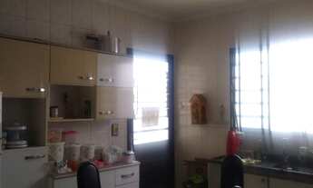 Imagem 4: Casa para Venda em Itu, Parque América, 2 dormitórios, 1 banheiro, 2 vagas