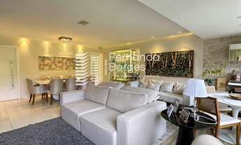 Imagem 2: Apartamento para Venda em Recife, Casa Forte, 4 dormitórios, 2 suítes, 4 banheiros, 2 vaga