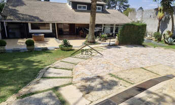 Imagem: Casa com 04 Dormitórios Cotia