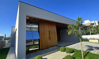 Imagem: Lindíssima casa - 3 Dormt. 1 suíte