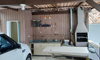 Imagem 6: Casa Duplex em São José/SC. 5 Dormitórios