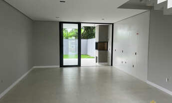 Imagem 6: Sobrado em São José/SC - Impecável Acabamento