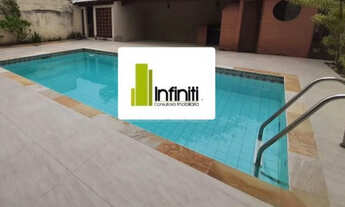 Imagem: Casa Duplex em Terreno Amplo de 360m²