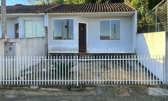 Imagem 2: P>Casa em condomínio com 2 quartos, 1 sala, cozinha, bwc, lavanderia e duas vagas de gar