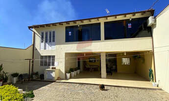 Imagem 4: SOBRADO com 3 dormitórios à venda no bairro Jardim Cláudia - PINHAIS / PR