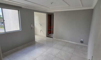 Imagem 3: APARTAMENTO com 2 dormitórios à venda por R$ 215.000,00 no bairro Tatuquara - CURITIBA / P