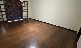 Imagem 7: CASA com 4 dormitórios à venda no bairro Centro - PINHAIS / PR