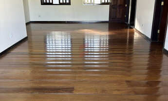 Imagem 2: CASA com 4 dormitórios à venda no bairro Centro - PINHAIS / PR